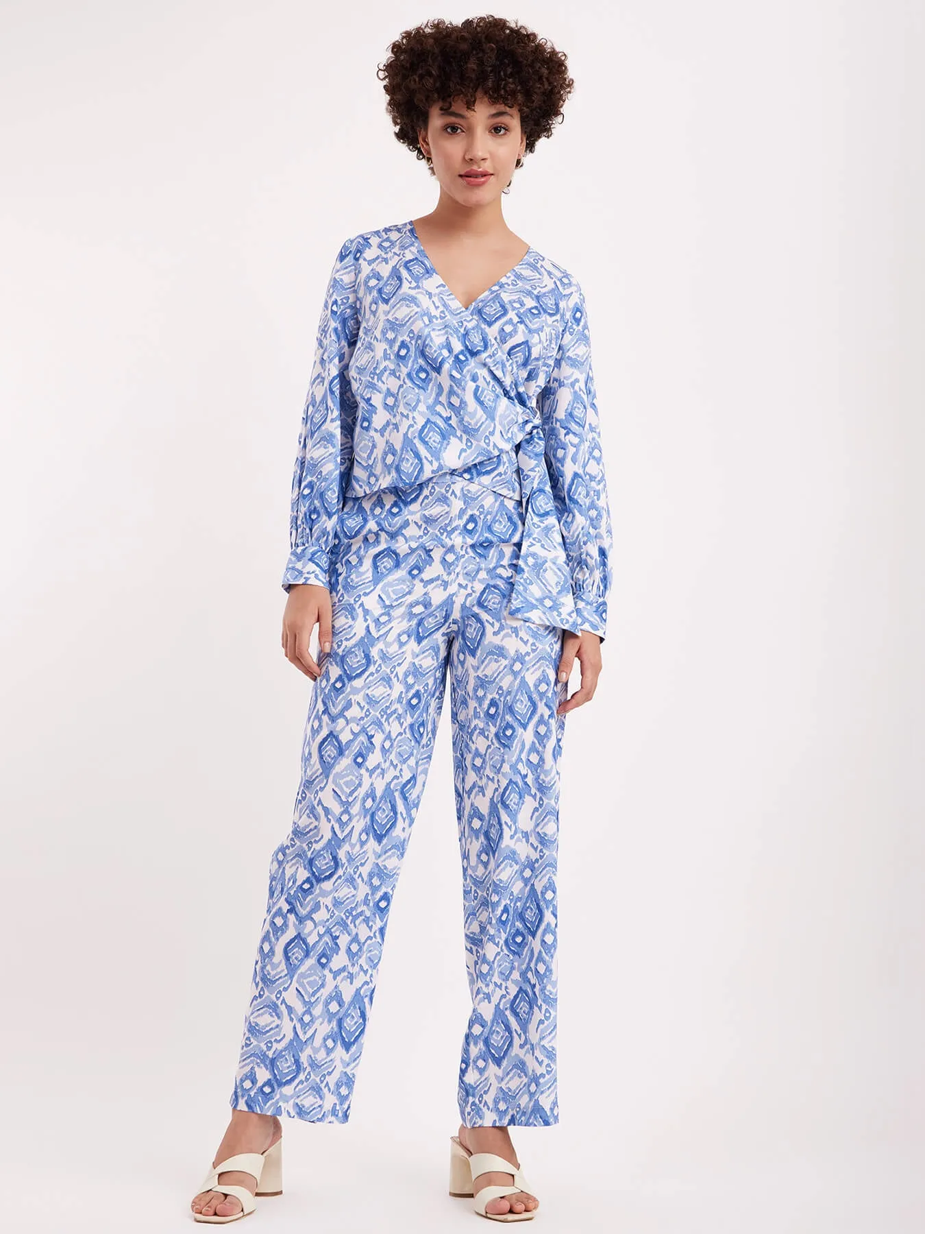 Abstract Print Wide Leg Trousers - White And Blue