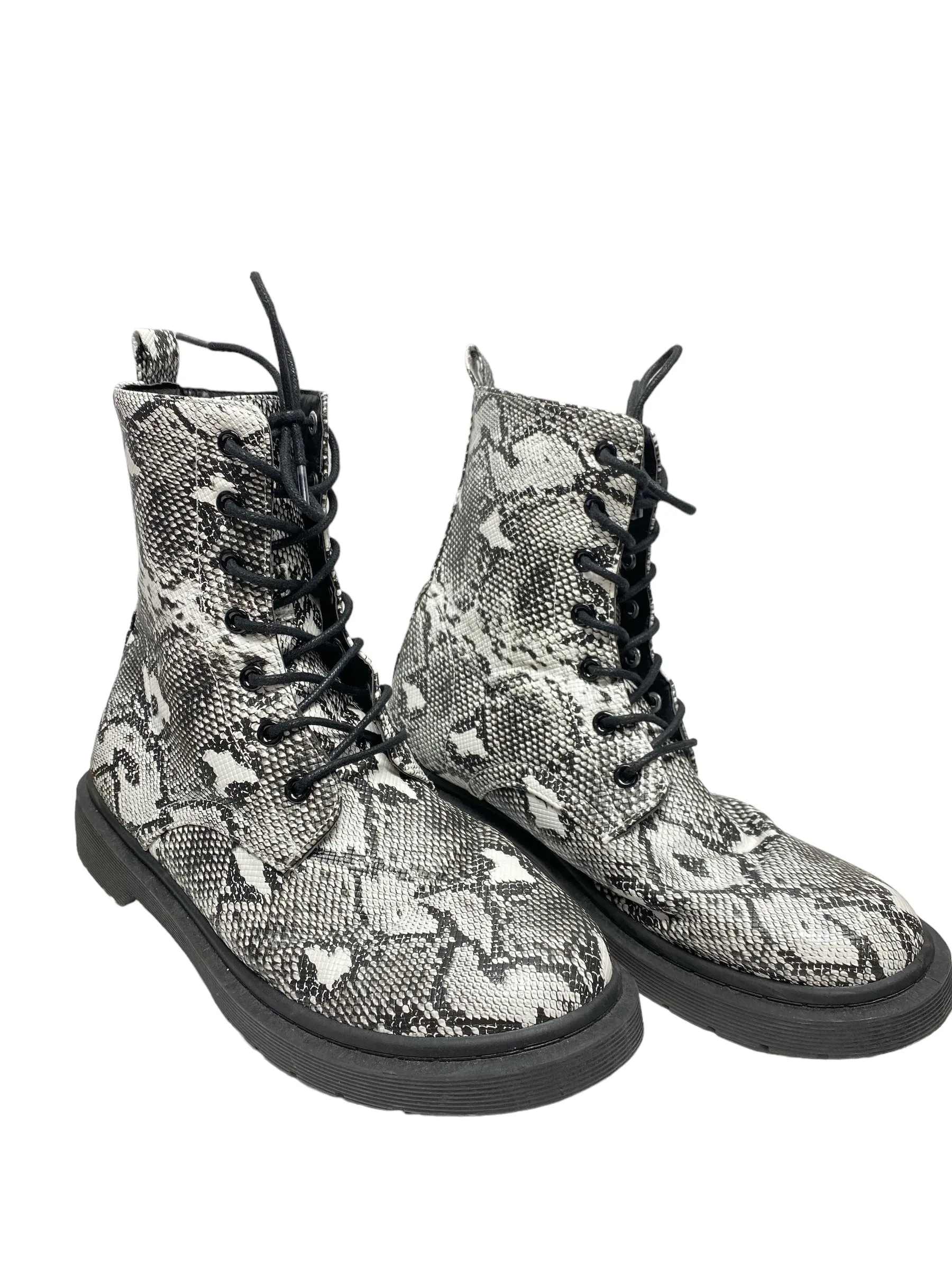 Boots Combat By Wild Diva In Snakeskin Print, Size: 10