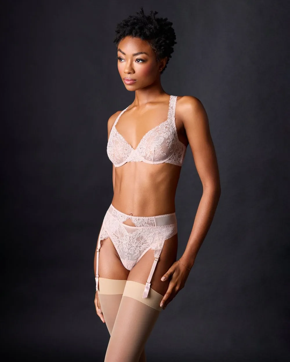 Chloe Suspender Belt | Champagne x Chamblis