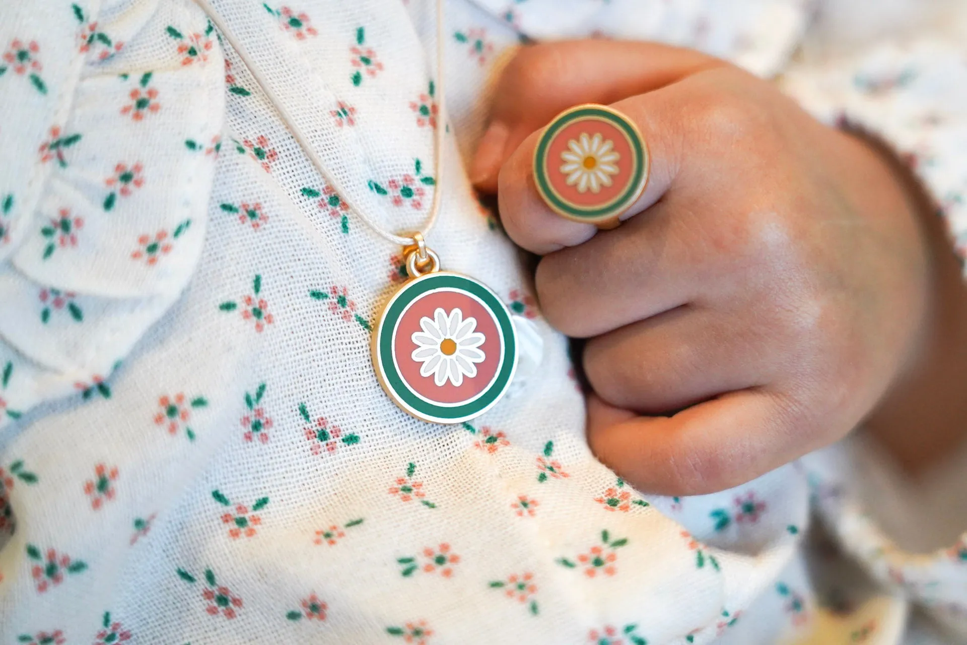 Enamel Friendship Necklace-Flower