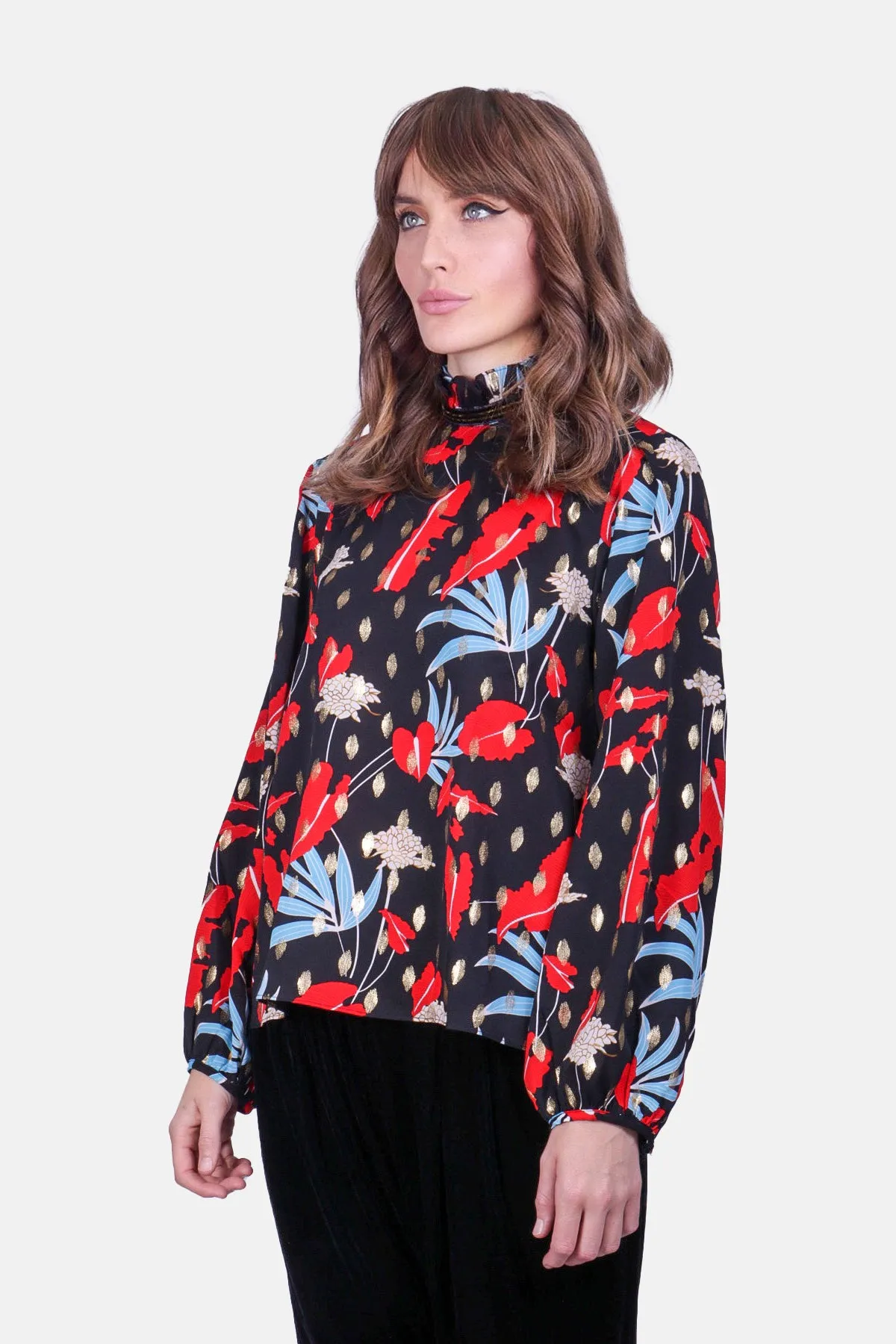 Floral Printed Long Sleeve Choir Blouse in Black