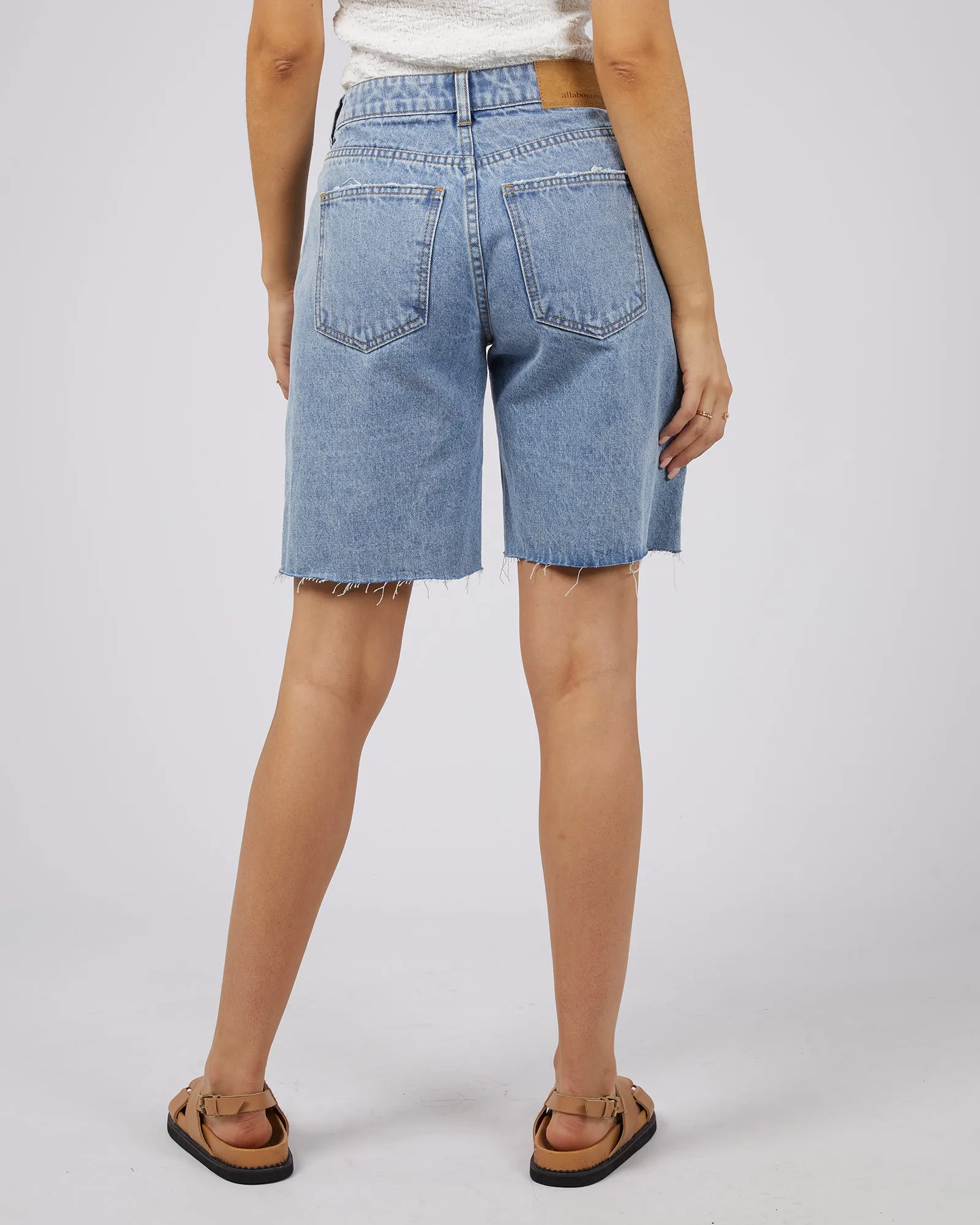 Lexie Denim Jort Light Blue