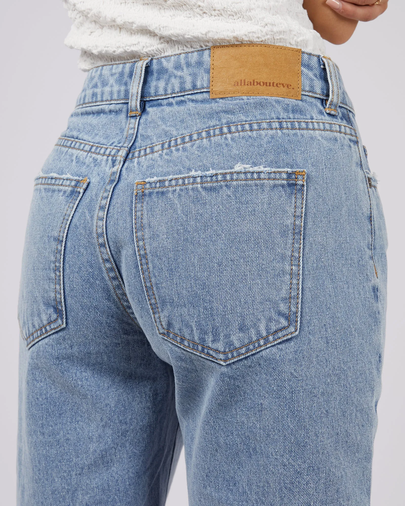 Lexie Denim Jort Light Blue